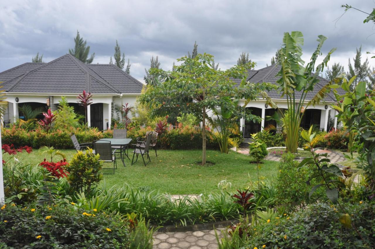 Home Bliss Hotel- Fort Portal Uganda Exterior foto
