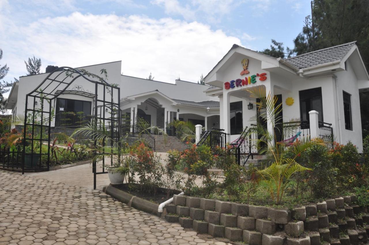 Home Bliss Hotel- Fort Portal Uganda Exterior foto